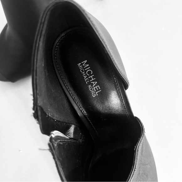 Michael Kors Black Leather Peeptoe Heel with Size CutOyt Zip Up, Size9 - Picture 15 of 16
